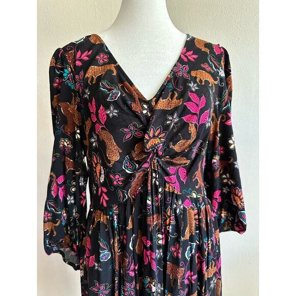 NWT Torrid Mini Rayon Slub Balloon Sleeve Twist Font Dress Size 00 Plus - Picture 5 of 9